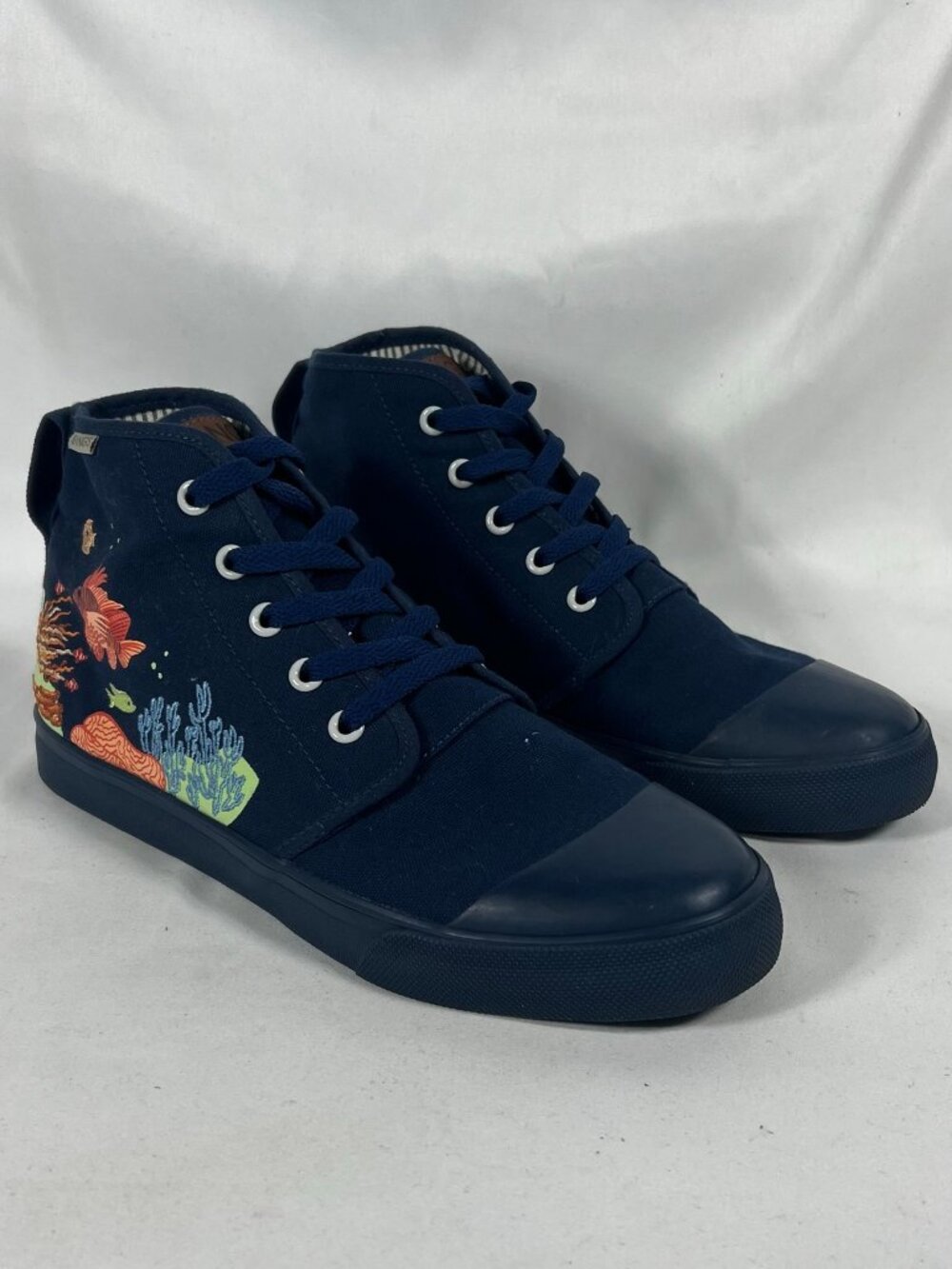 Bangs Shoes Unisex Under The Sea Canvas Sneakers 7M 8.5W High Top Lace Up